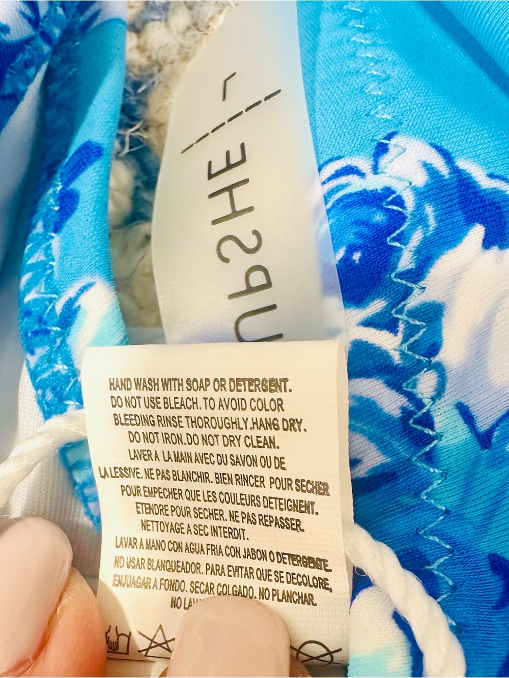 NWT Cupshe 1 Piece SwimSuit L Blue White Floral Swim Beach Vacation Tropical - Picture 9 of 11